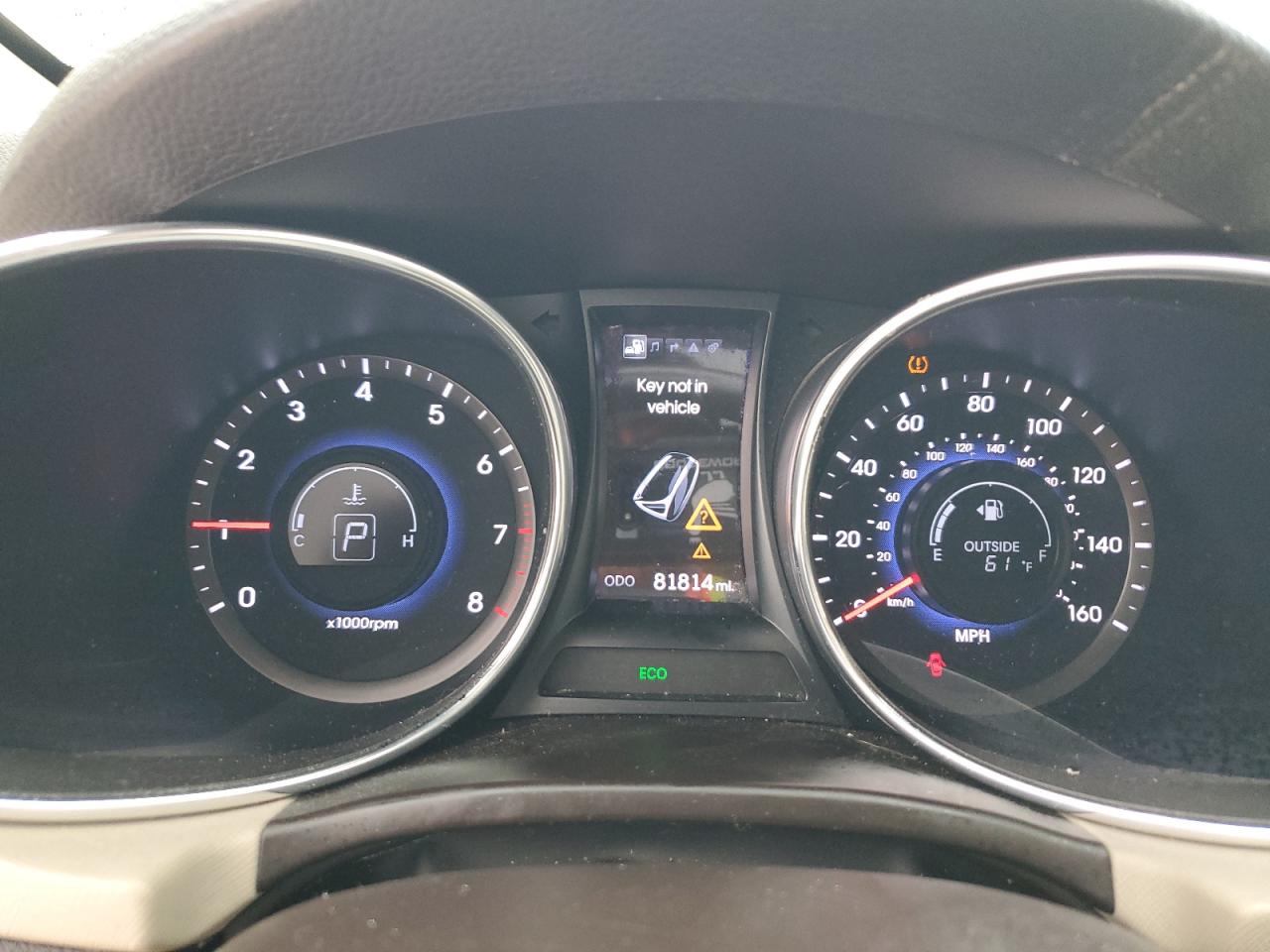 2013 Hyundai Santa Fe - Image 9