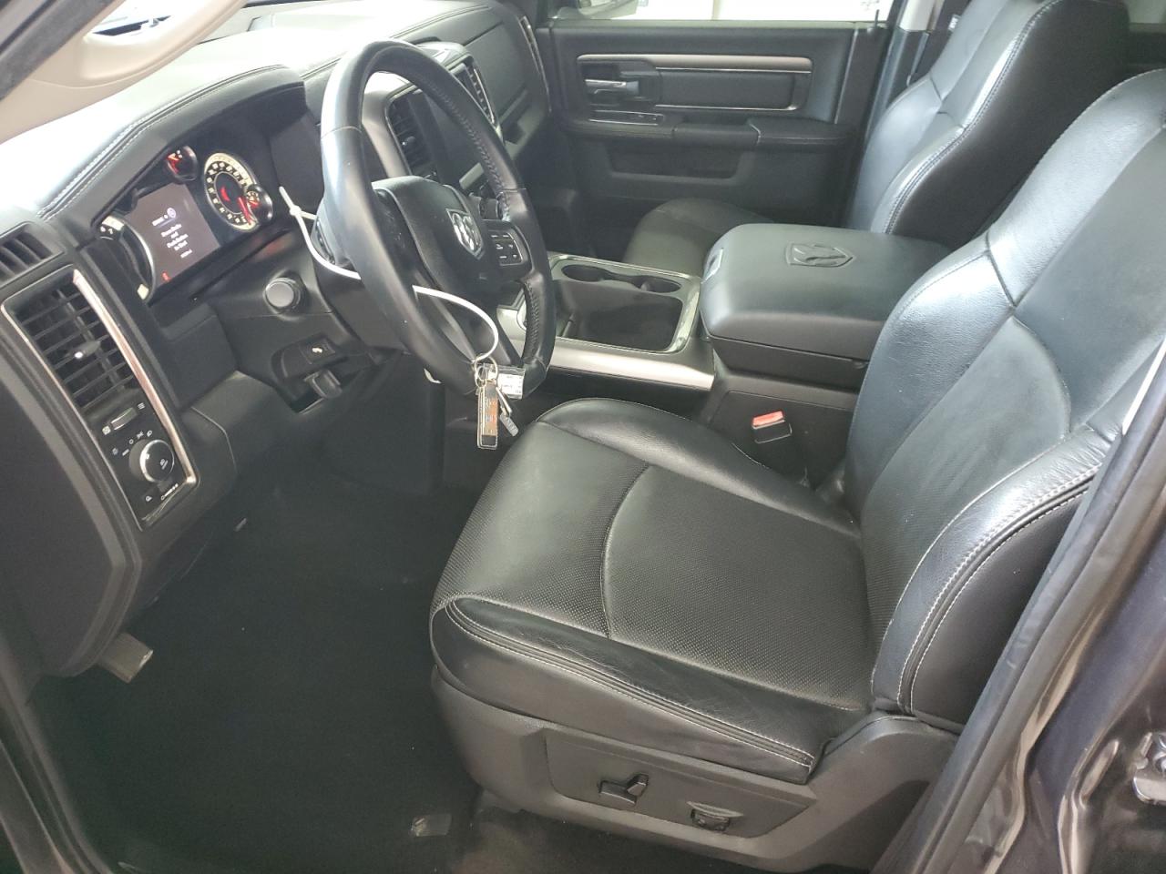 2017 RAM 1500 - Image 7