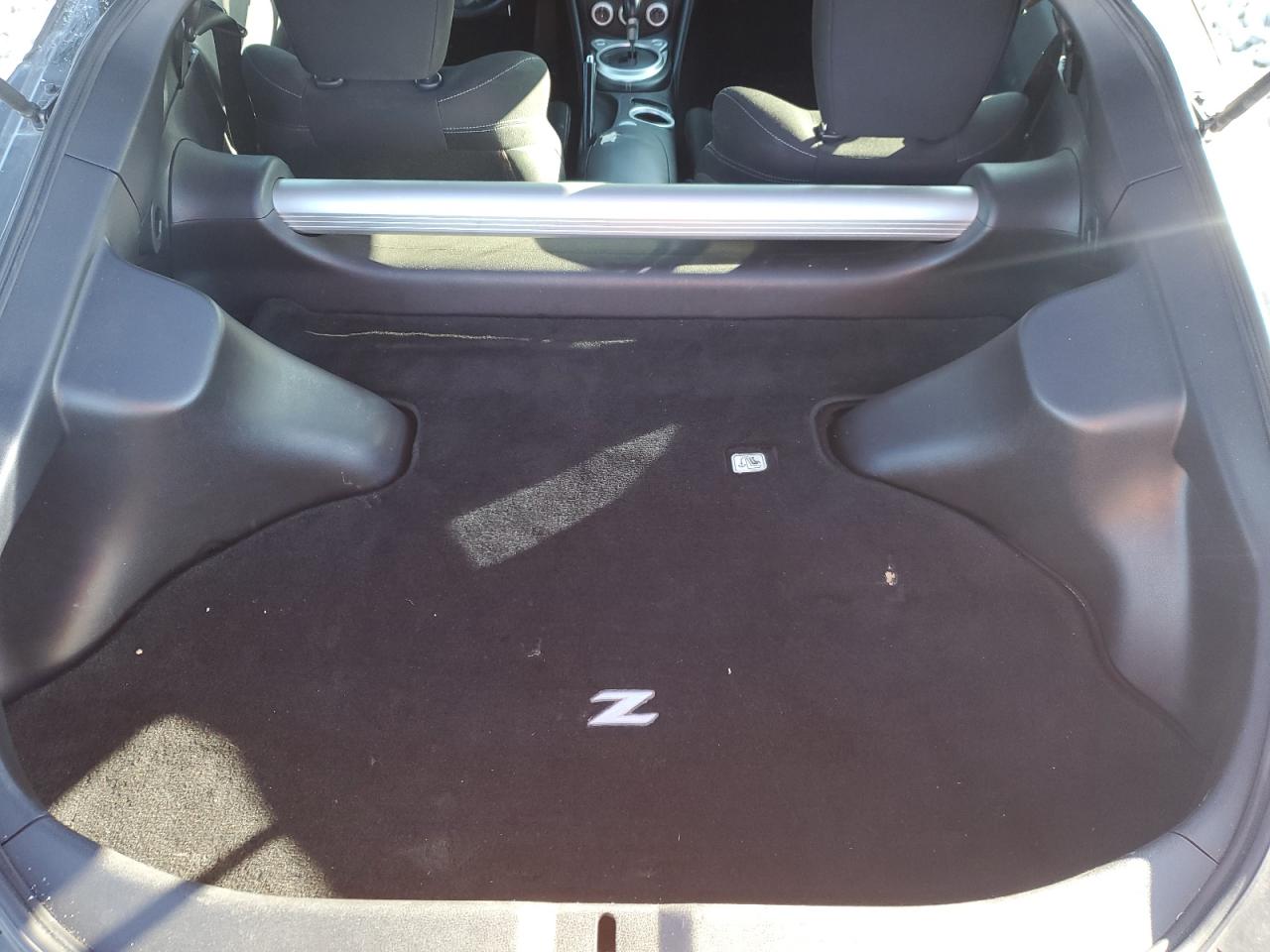 2013 Nissan 370Z - Image 10