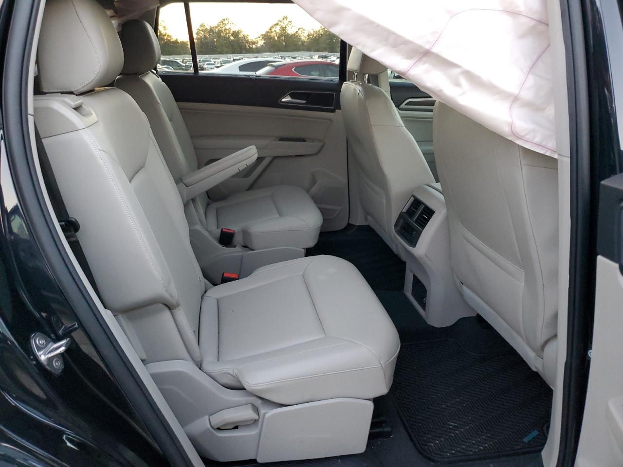 2019 Volkswagen Atlas - Image 10