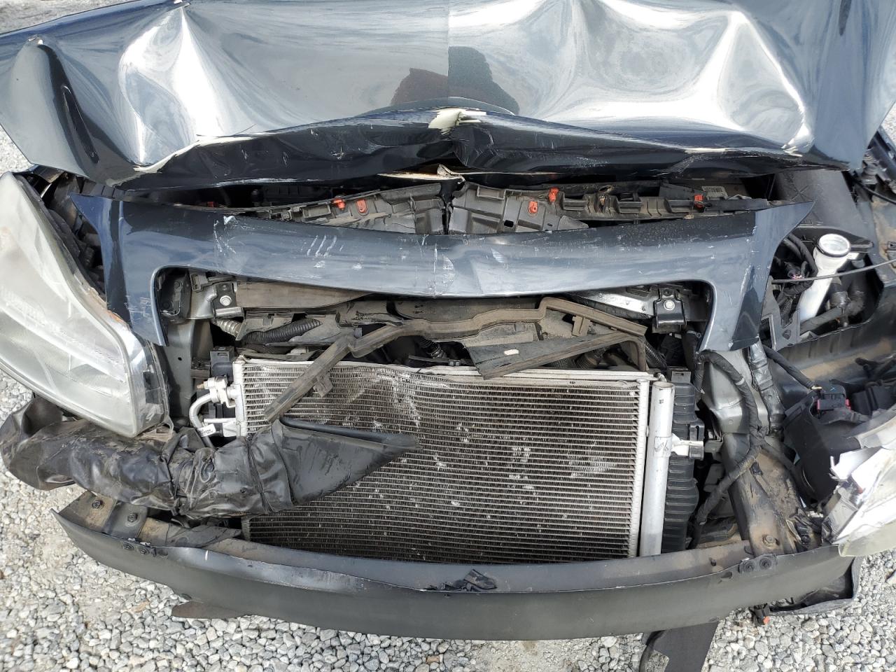 2012 Buick Regal - Image 11