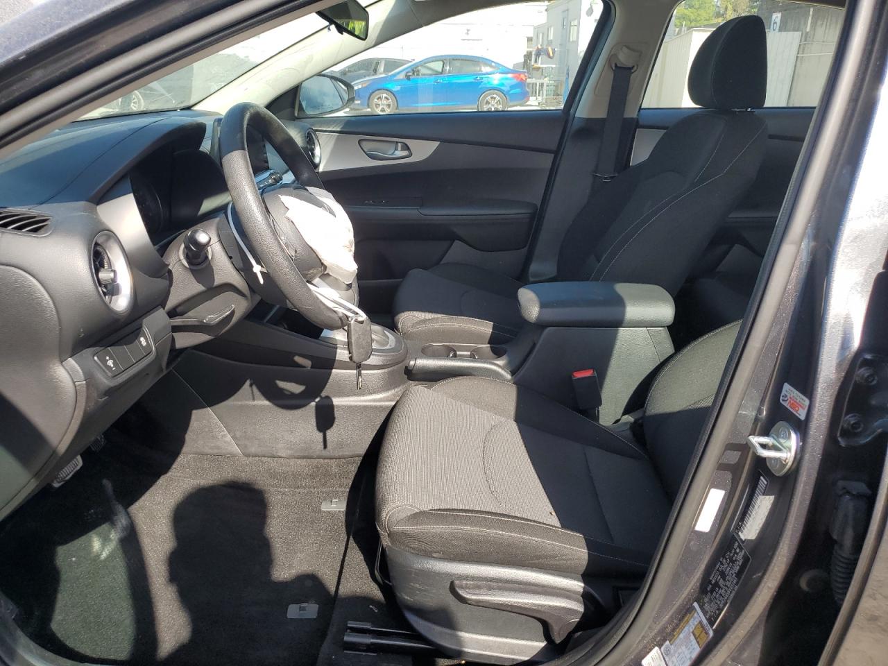 2023 Kia Forte - Image 7