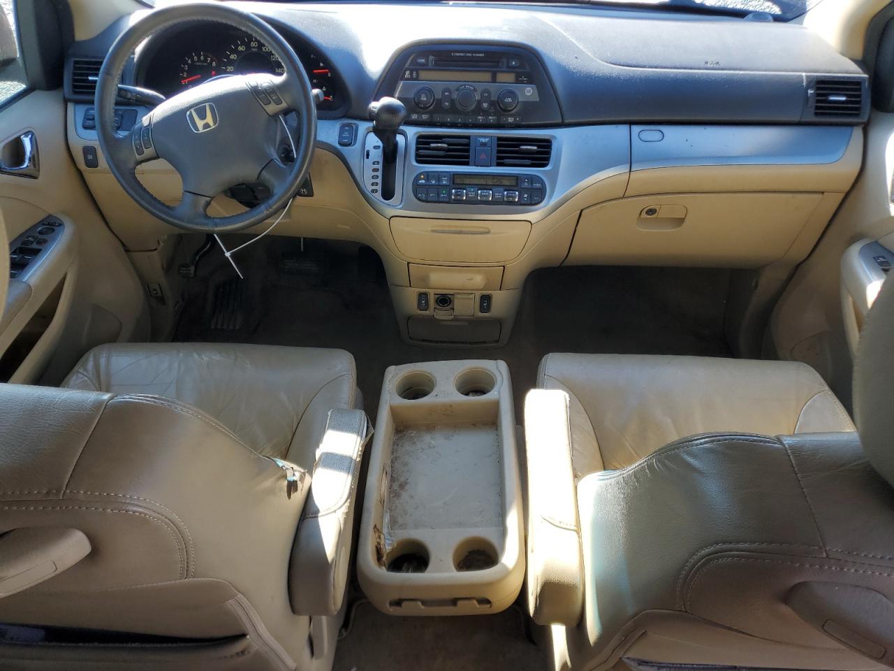 2008 Honda Odyssey - Image 8