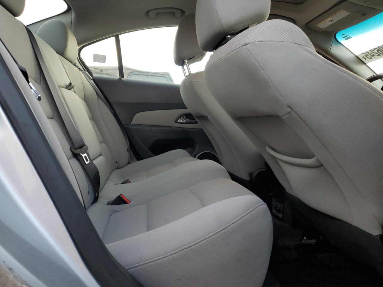 2014 Chevrolet Cruze - Image 10