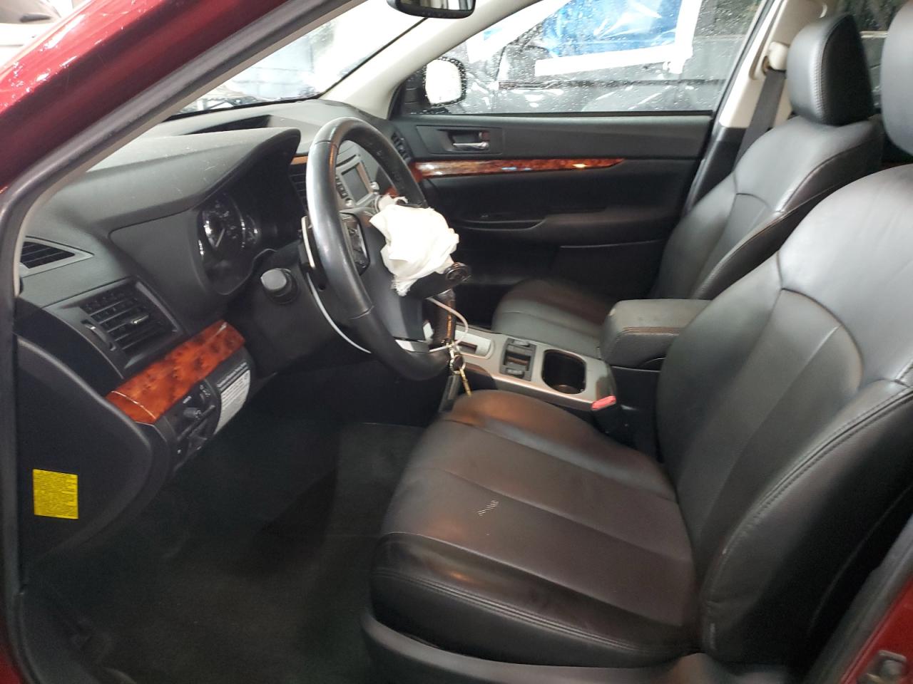 2012 Subaru Outback - Image 7