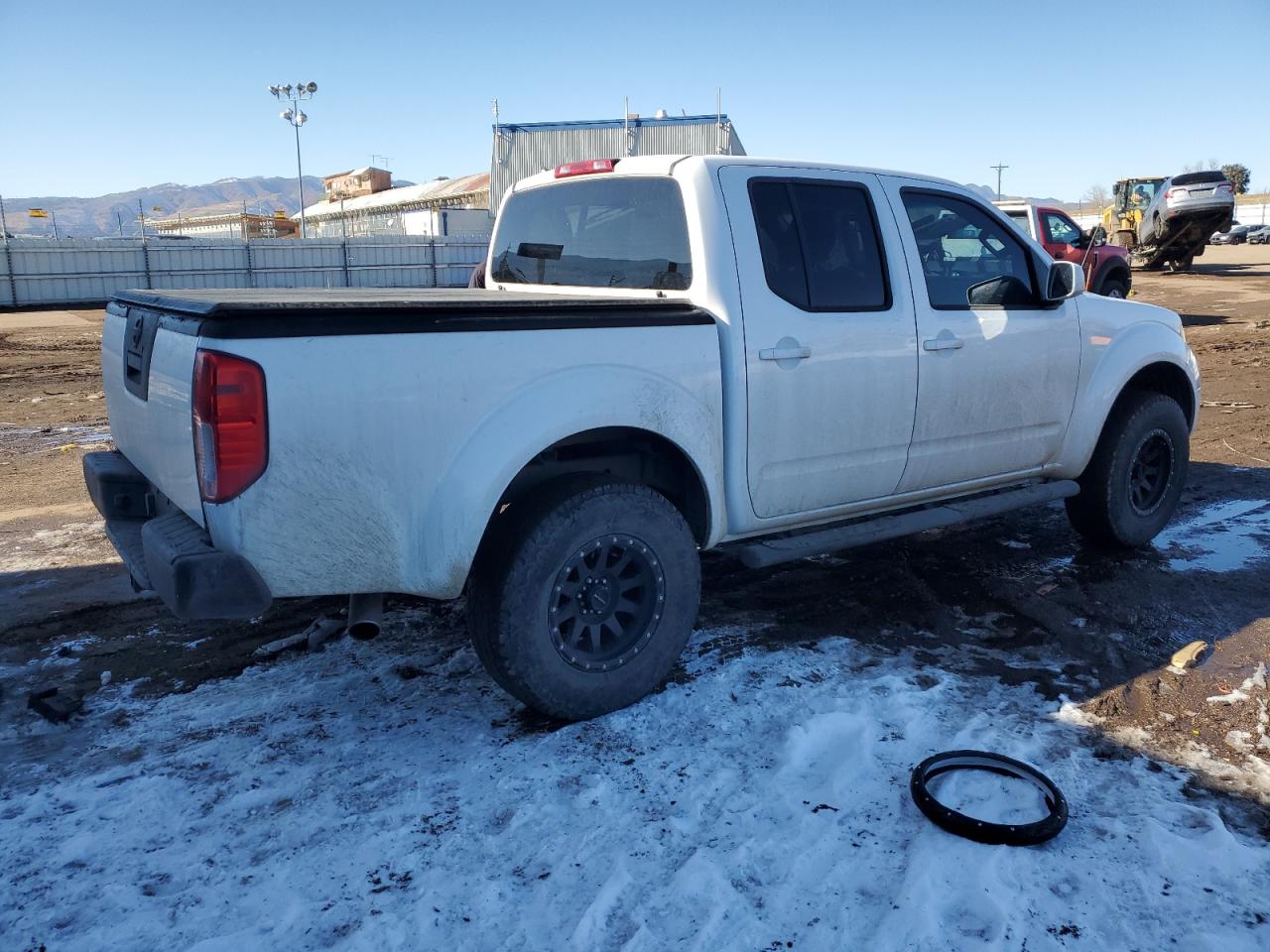 2012 Nissan Navara (Frontier) - Image 3