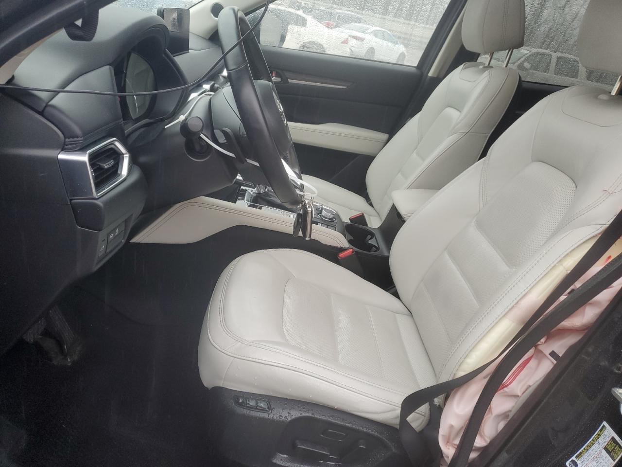 2021 Mazda CX-5 - Image 7