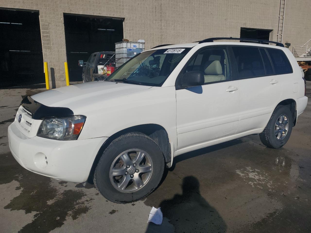 2005 Toyota Highlander - Image 1