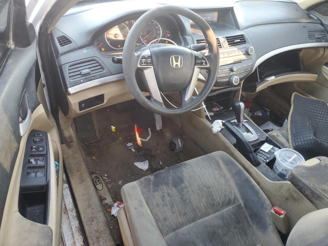 2012 Honda Accord - Image 8