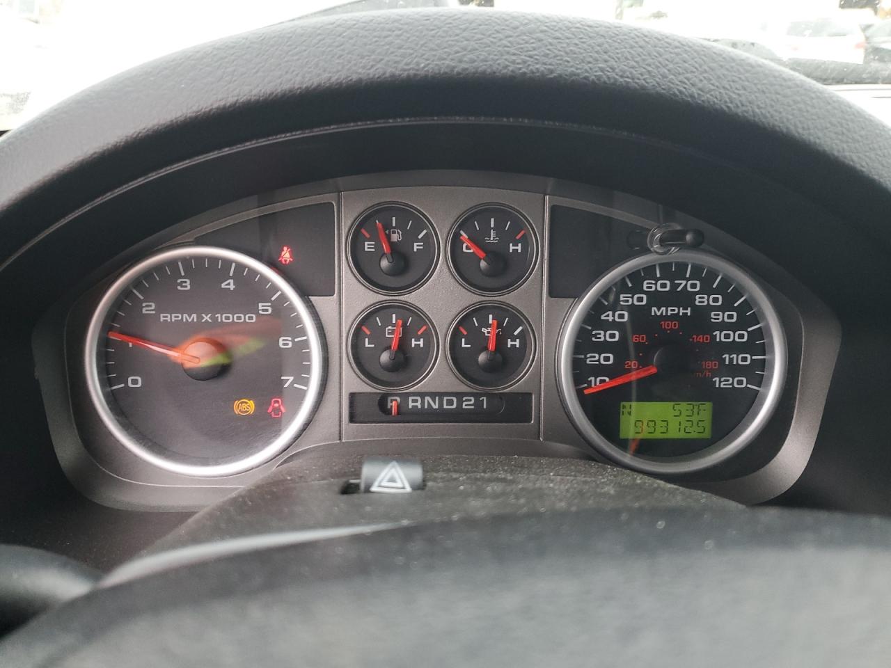 2005 Ford F-150 - Image 9