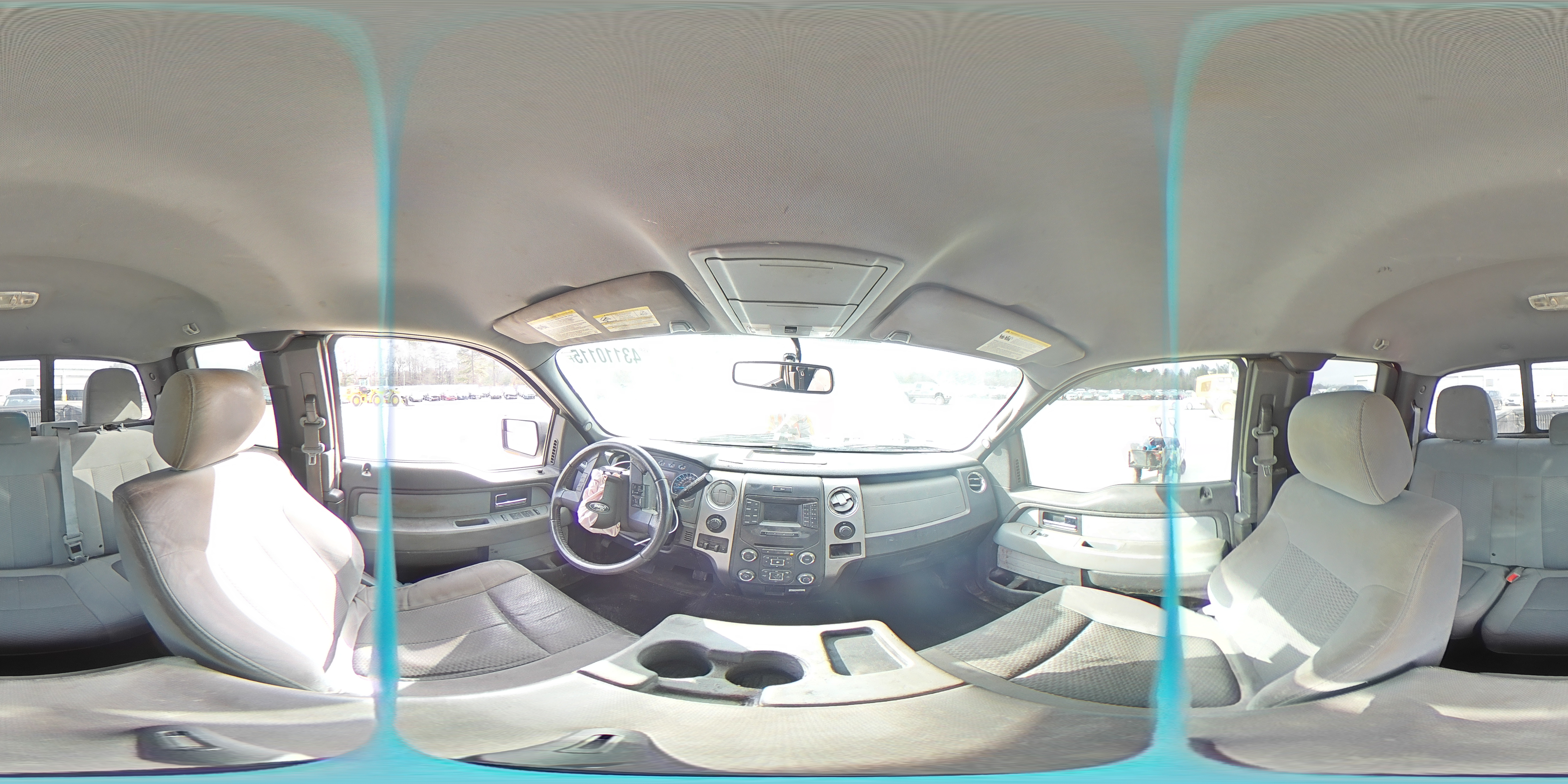 2013 Ford F-150 - Image 13