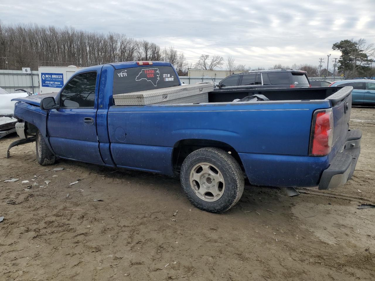 2003 Chevrolet Silverado - Image 2