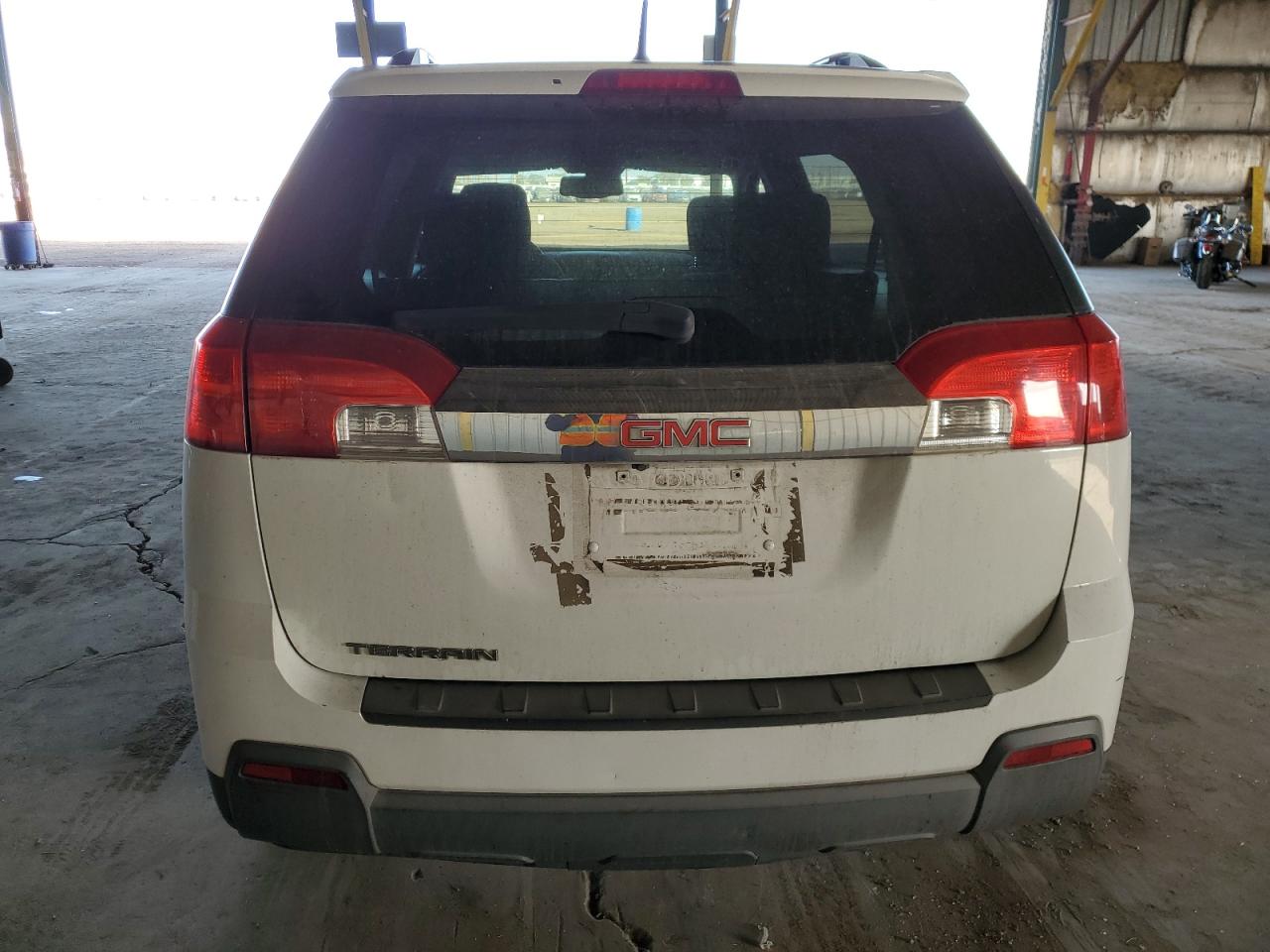 2010 GMC Terrain - Image 6