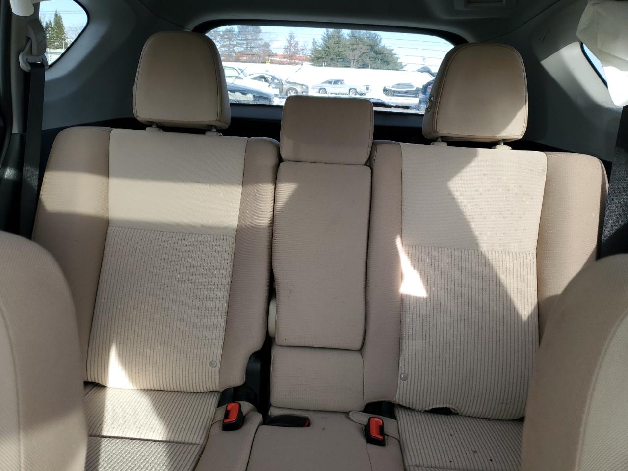 2014 Toyota RAV 4 - Image 10