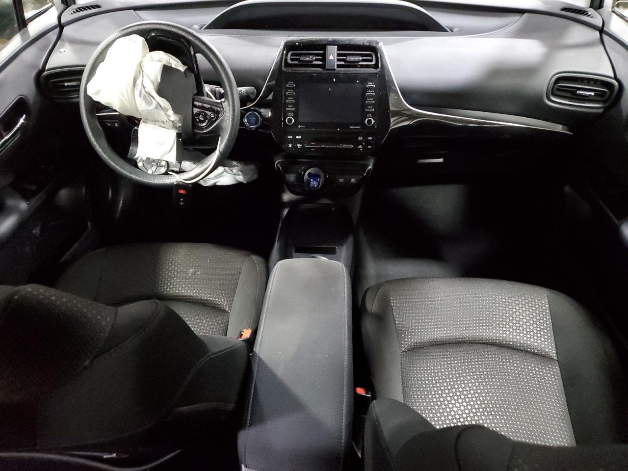 2022 Toyota Prius - Image 8
