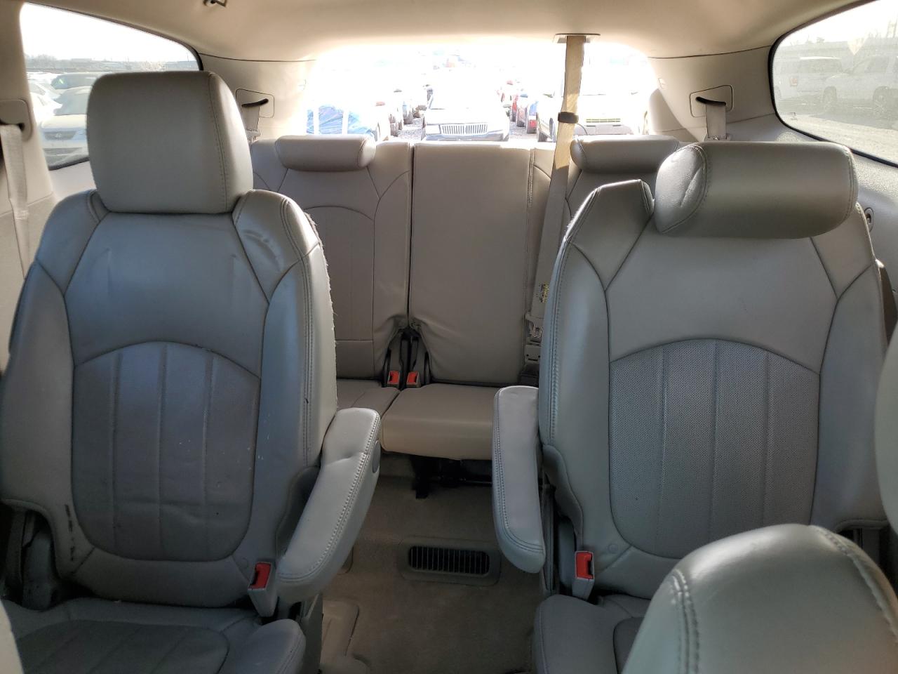 2014 Buick Enclave - Image 10