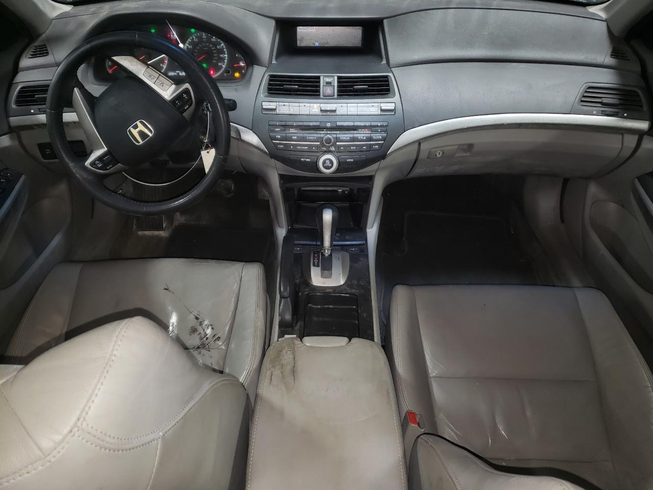 2010 Honda Accord - Image 8