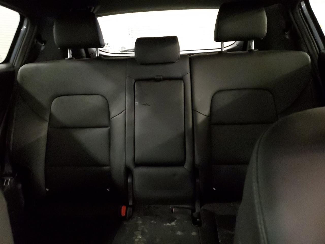 2022 Kia Sportage - Image 10