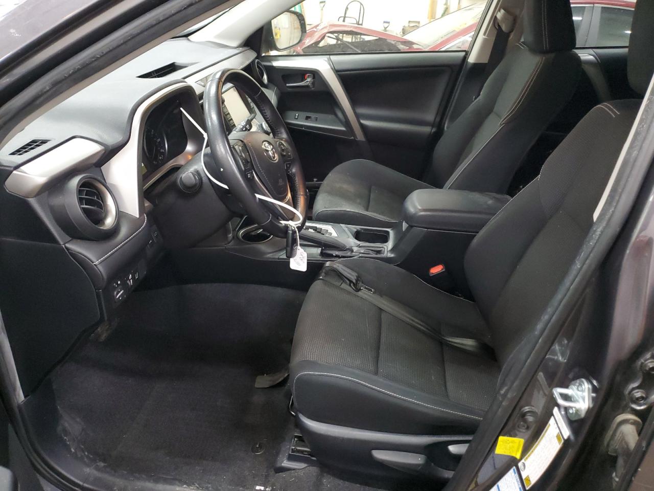2017 Toyota RAV 4 - Image 7