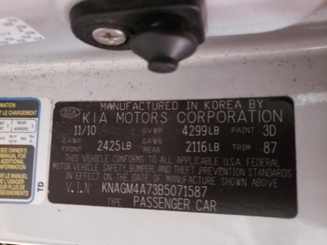 2011 Kia Optima - Image 12