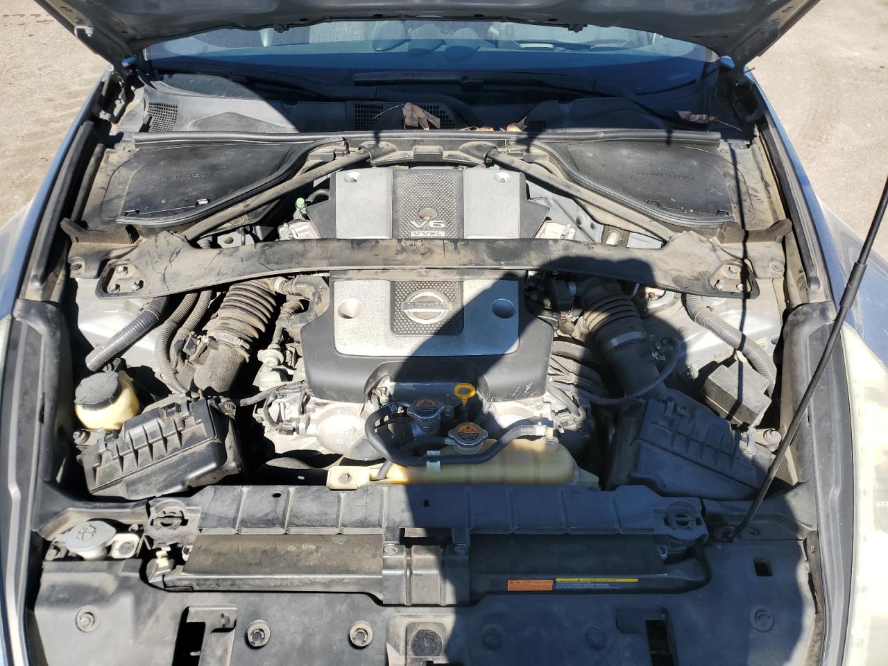 2012 Nissan 370Z - Image 13