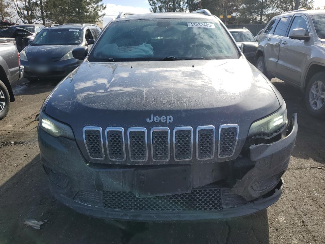 2019 Jeep Grand Cherokee - Image 5
