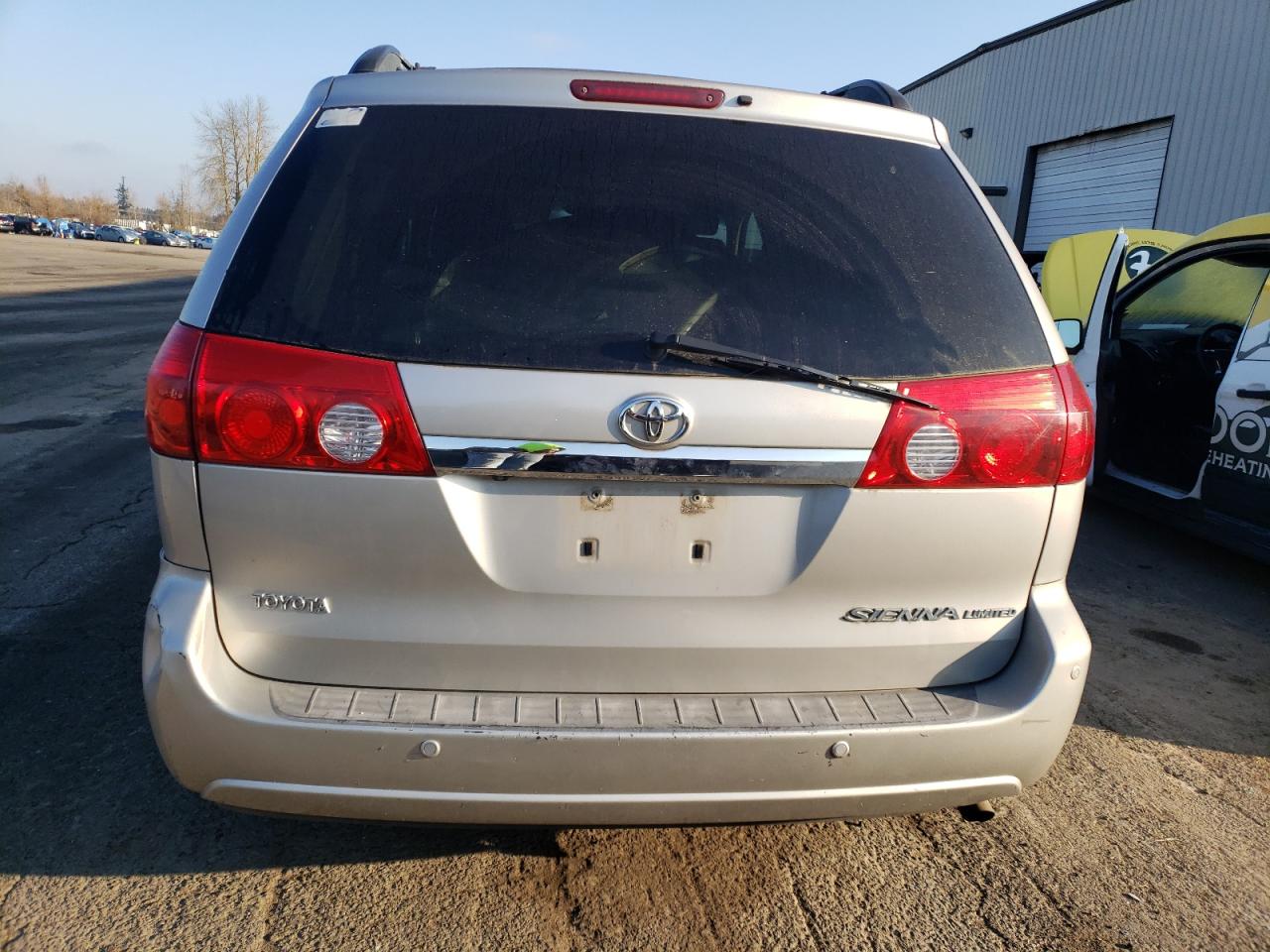 2006 Toyota Sienna - Image 6