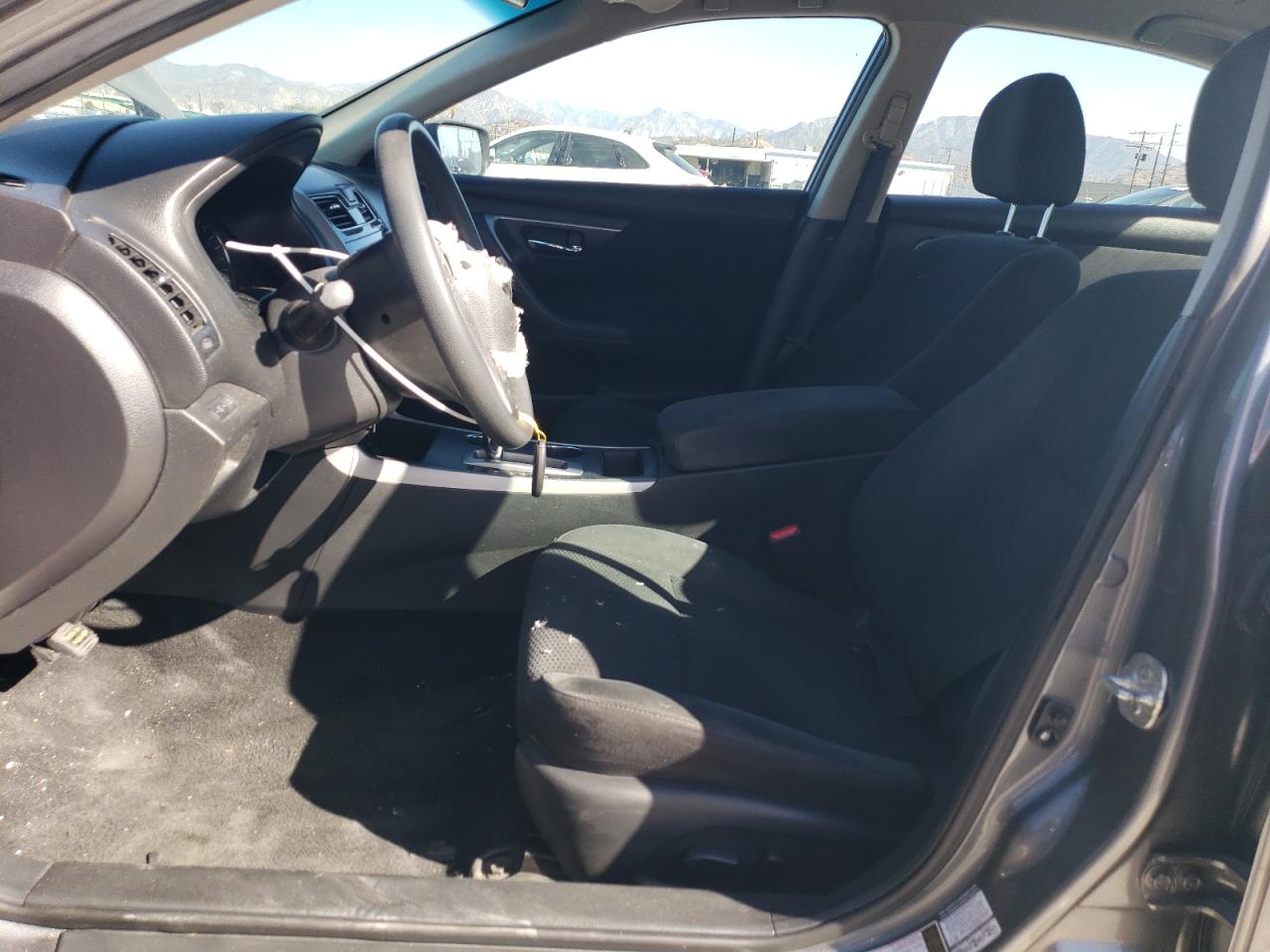 2015 Nissan Altima - Image 7