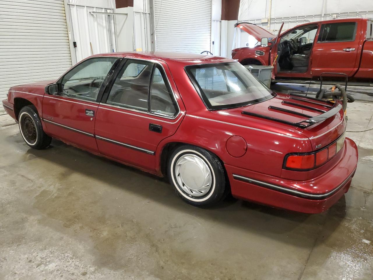 1994 Chevrolet Lumina - Image 2