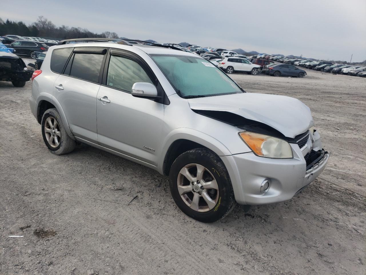 2010 Toyota RAV 4 - Image 4