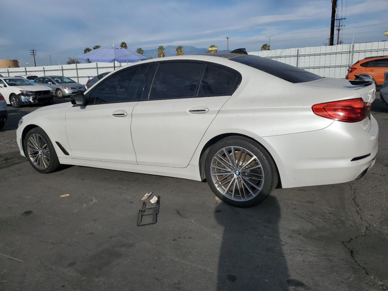 VIN WBAJE5C5XJWA94803 2018 BMW 5 SERIES no.2