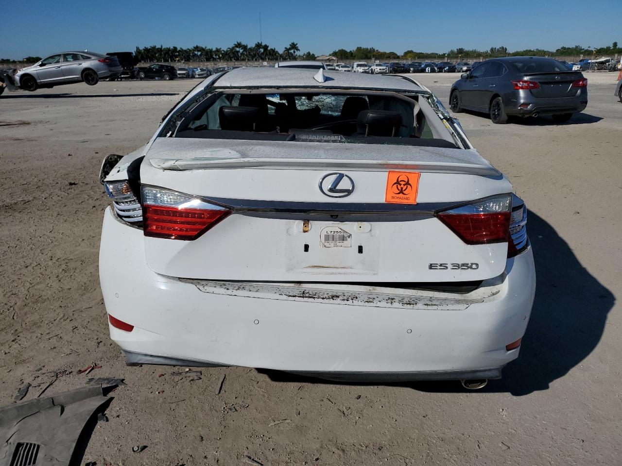 2015 Lexus ES - Image 6