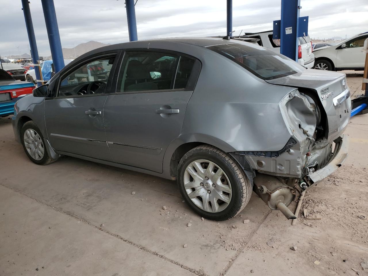 2010 Nissan Sentra - Image 2