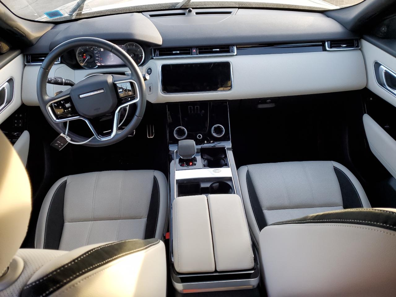 2023 Land Rover Range Rover - Image 8