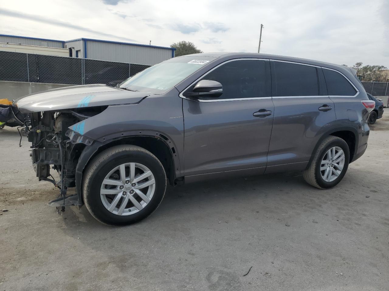 2014 Toyota Highlander - Image 1