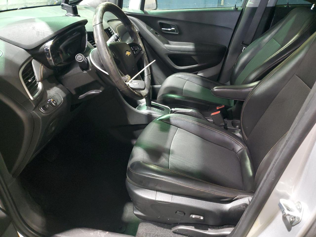 2020 Chevrolet Trax - Image 7