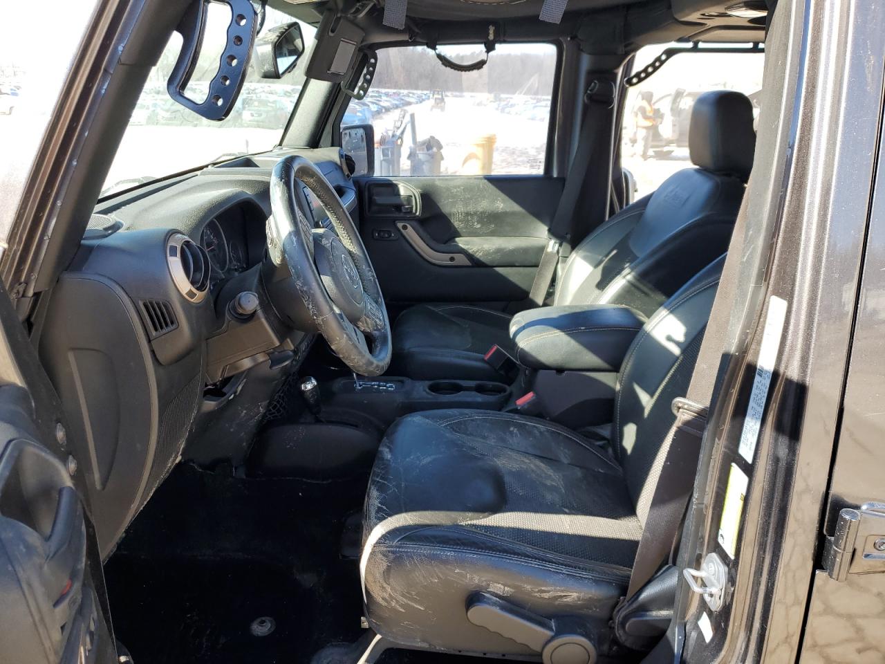 2016 Jeep Wrangler - Image 7