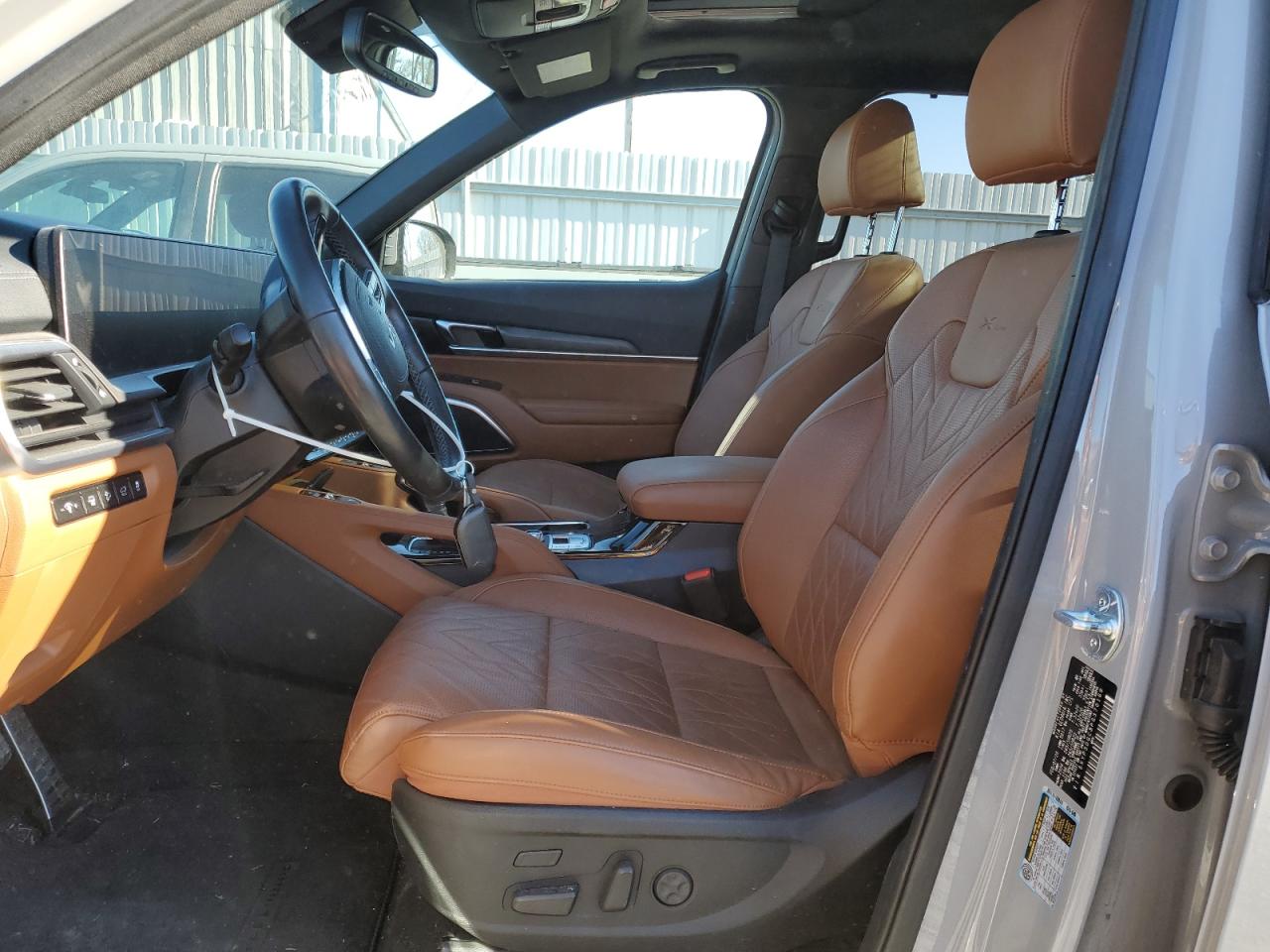 2023 Kia Telluride - Image 7