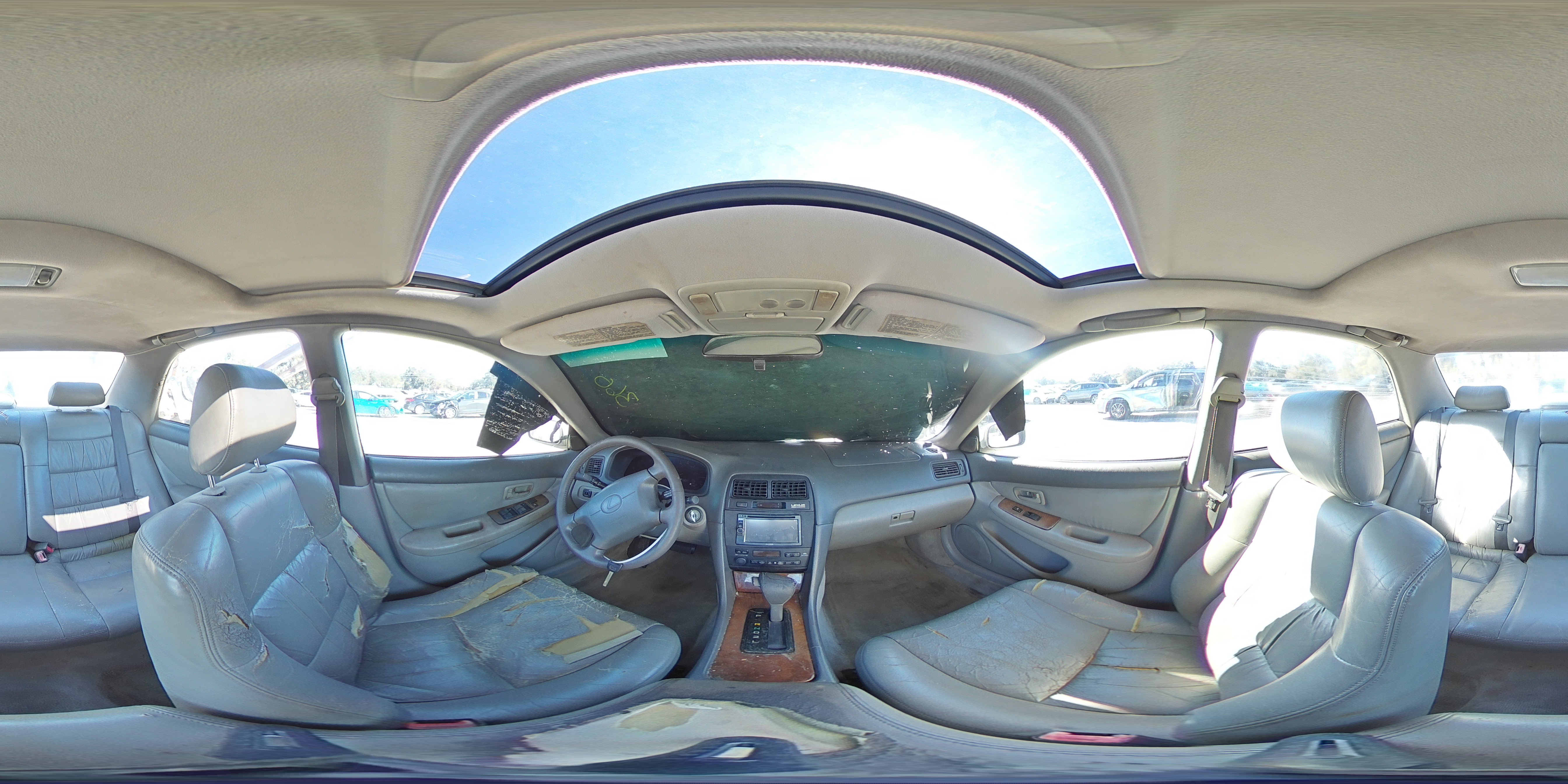1997 Lexus ES - Image 13
