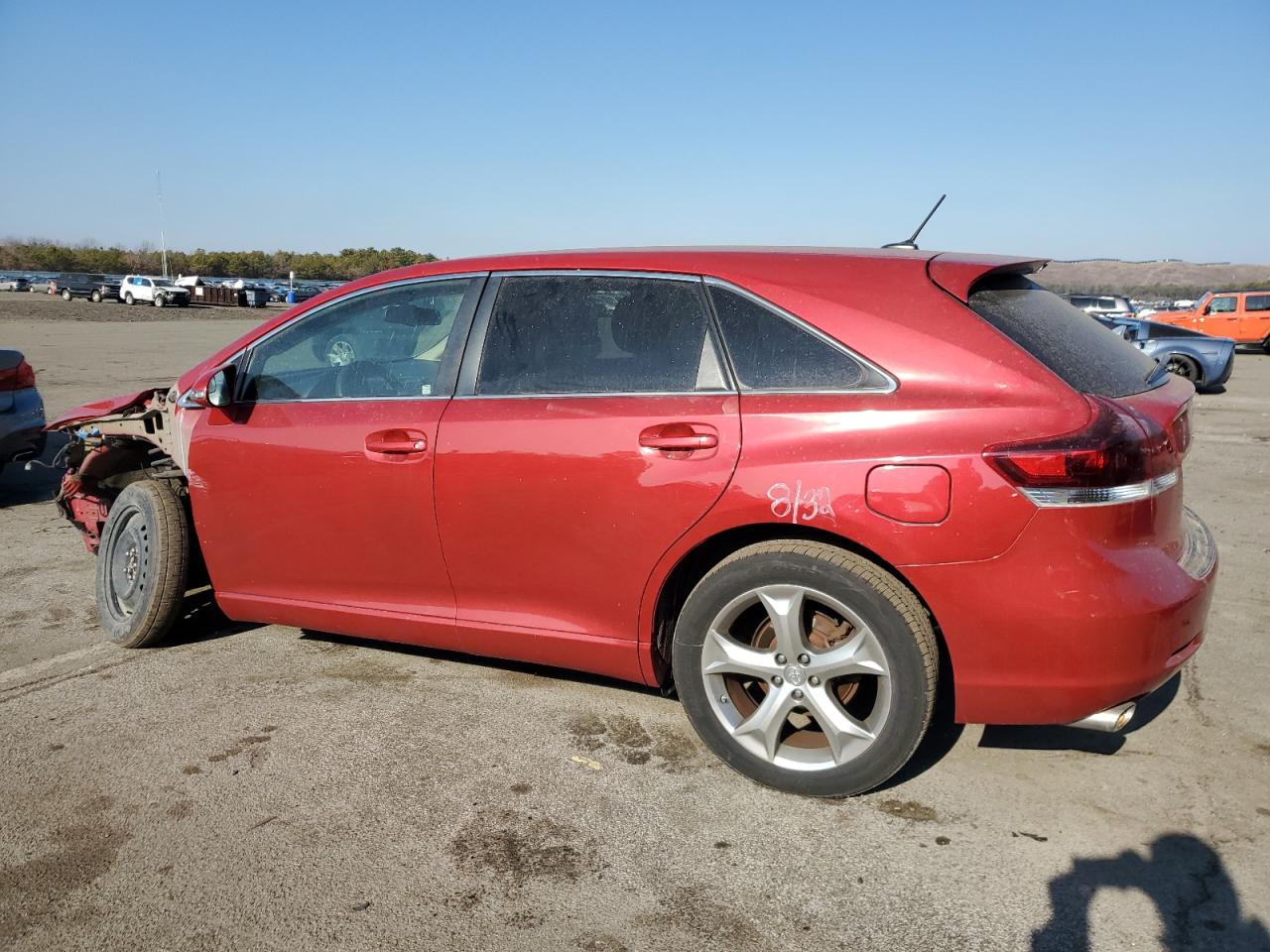 2013 Toyota Venza - Image 2