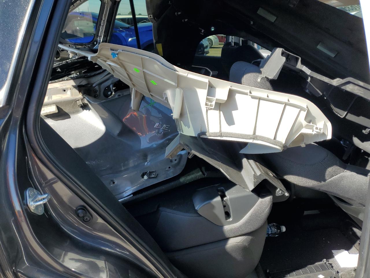 2019 Toyota RAV 4 - Image 11