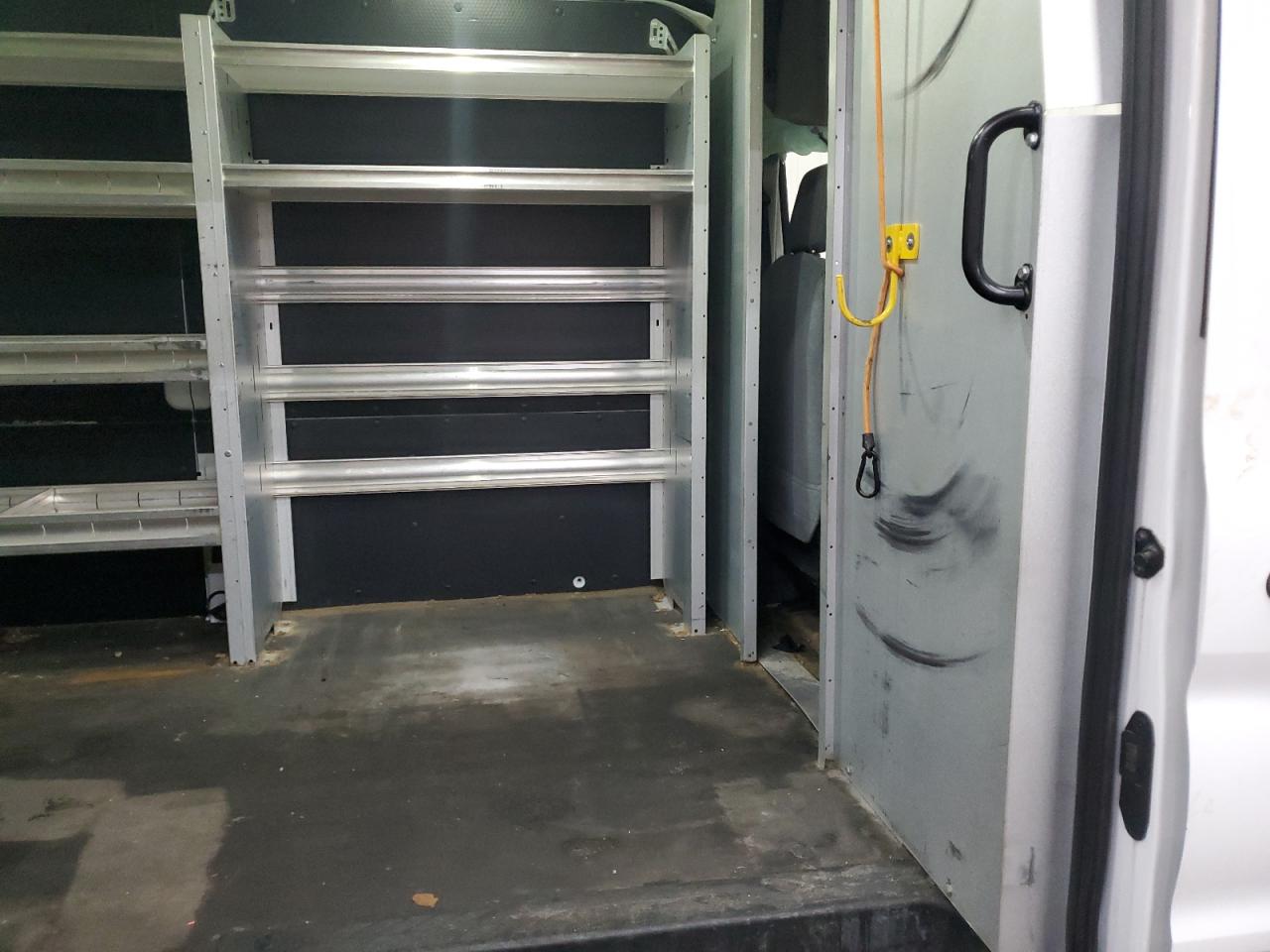 2016 Ford Transit - Image 11