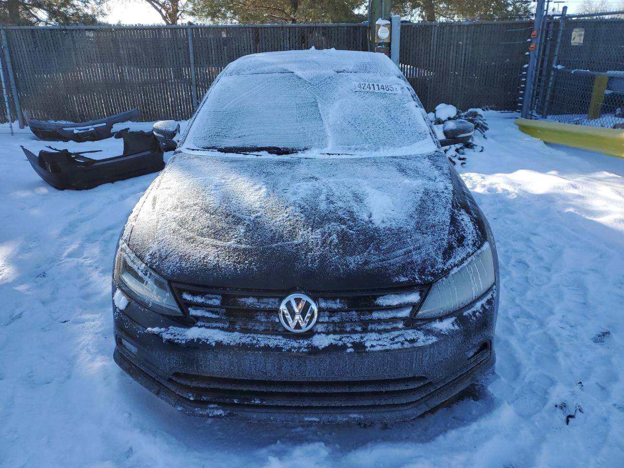 2018 Volkswagen Jetta - Image 5