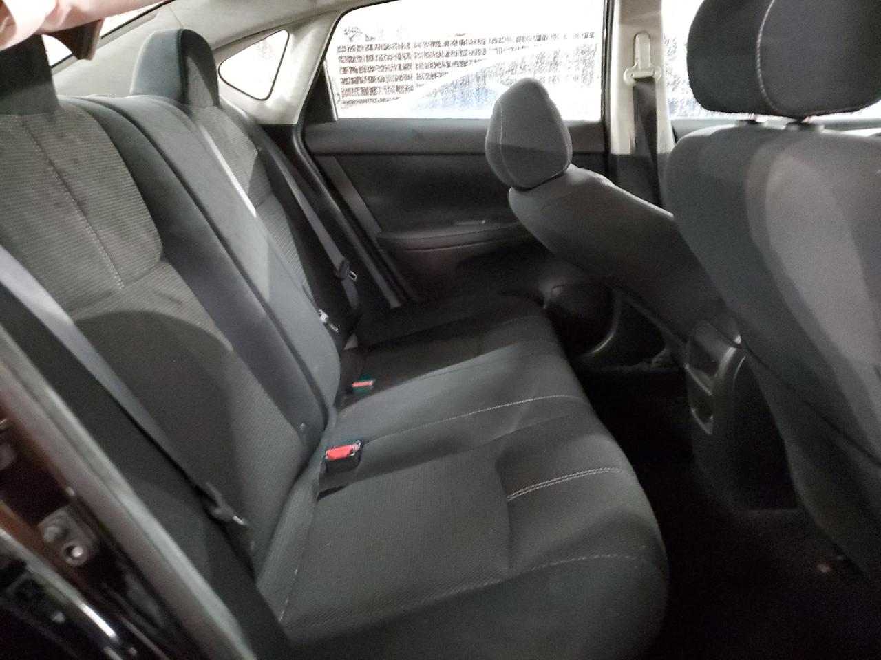 2016 Nissan Sentra - Image 11
