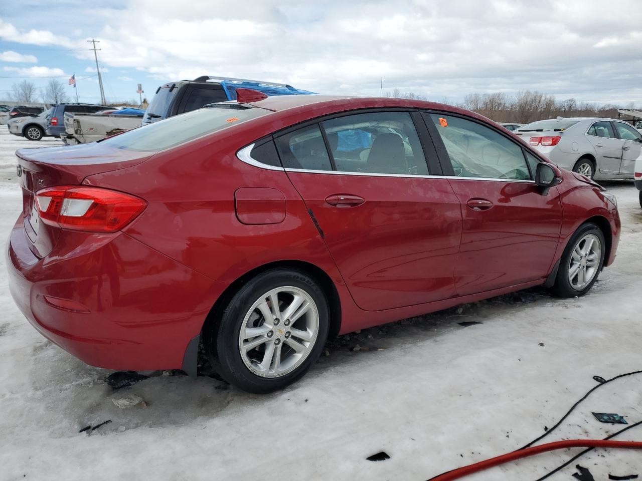 2017 Chevrolet Cruze - Image 3