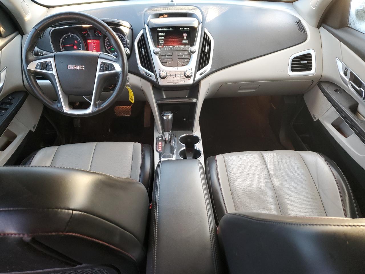 2017 GMC Terrain - Image 8