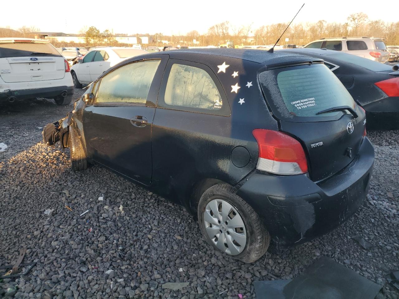 2009 Toyota Yaris - Image 2
