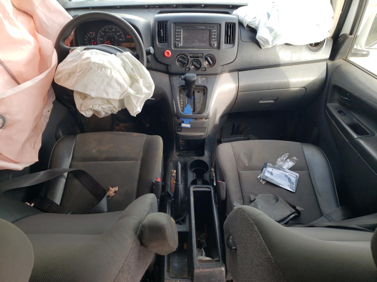 2018 Nissan NV - Image 8