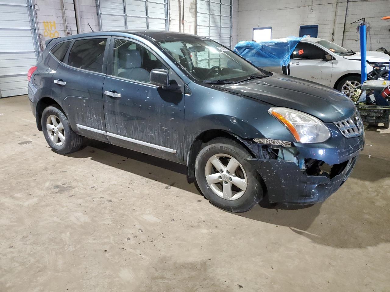2012 Nissan Rogue - Image 4