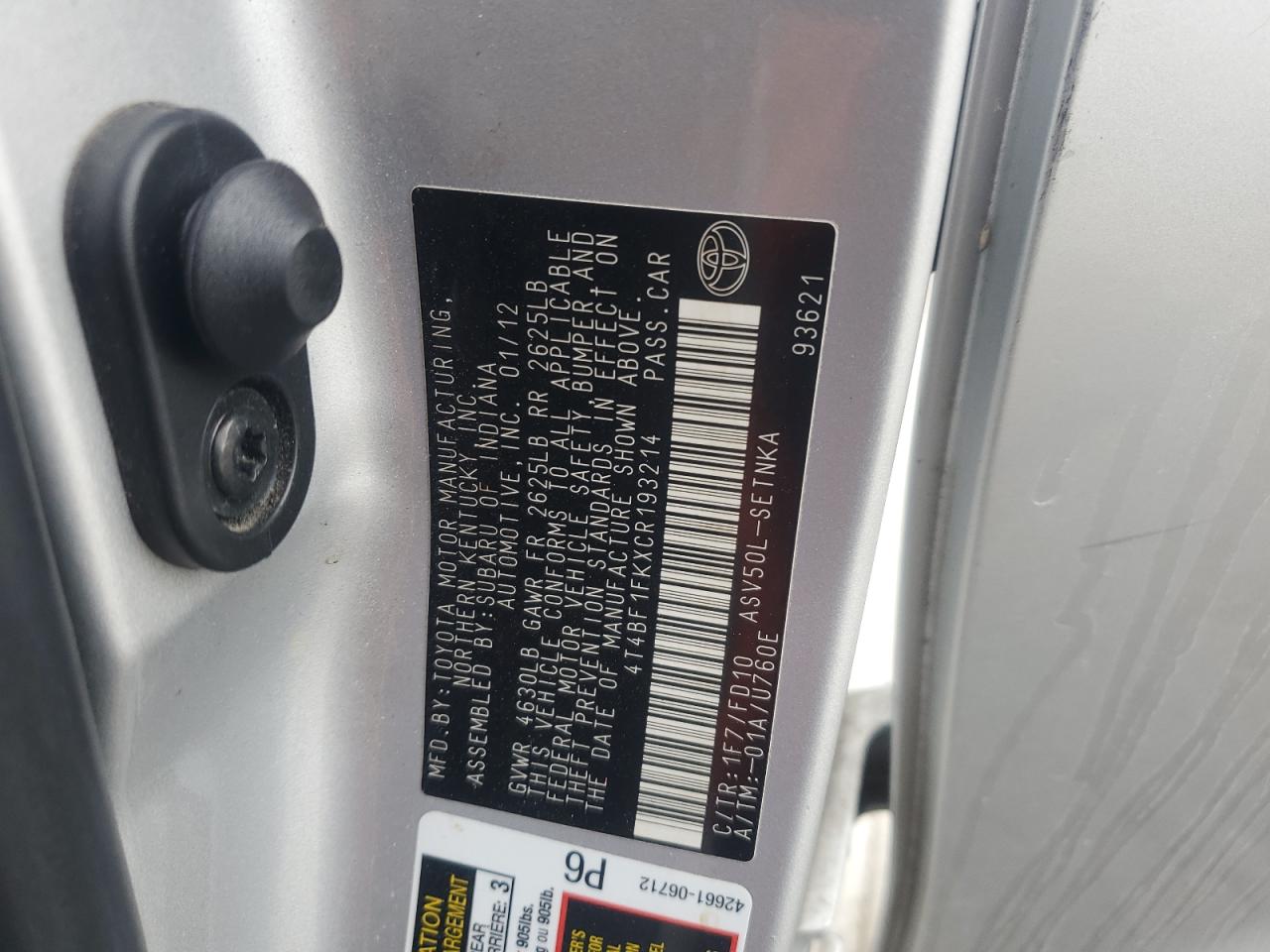 2012 Toyota Camry - Image 12